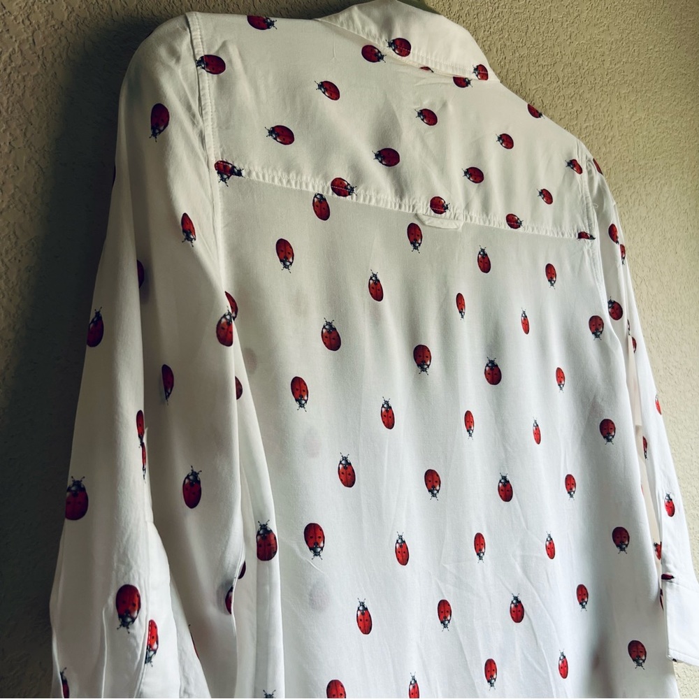 NWT L'Agence White Camille Ladybug Print Button-Up Shirt Size S - Picture 10 of 16